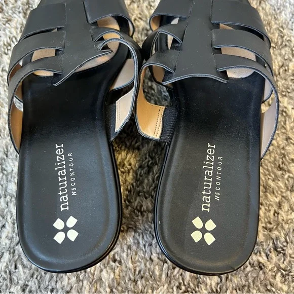 Naturalizer Women’s Black Slide‎ Sandals With Heel Size 8.5